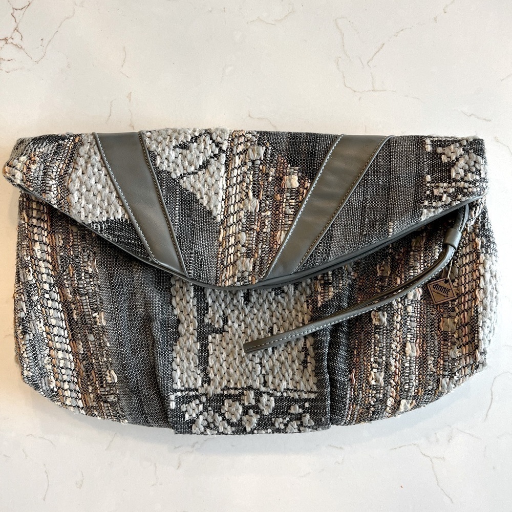 Vintage Annie of California Textile Wristlet Clutch with Hinge Closure